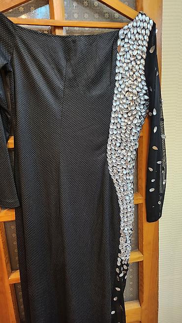 Вечерние платья: Вечерние образы: платья и туфли 1) Черное платье в пол с — 1