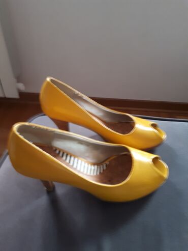 calvin klein sandale zenske: Sandale, 37