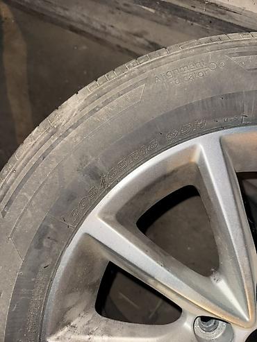 315 80 22: Легкосплавный диск с шиной Hankook Kinergy - Диаметр диска: 16" - — 1