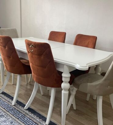 Masalar və oturacaqlar: Qonaq otağı üçün, Yeni, Azərbaycan