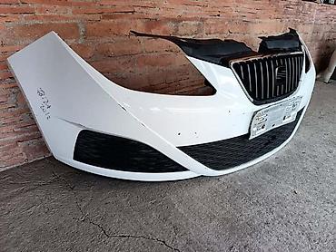 Branici: PREDNJI BRANIK BELI ZA SEAT IBIZA OD 2008. DO 2013. GOD. | Prednji — 1
