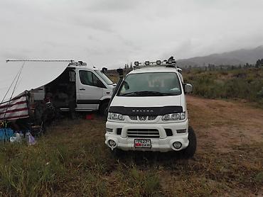 Mitsubishi Delica: 2005 г., 3 л, Автомат, Бензин