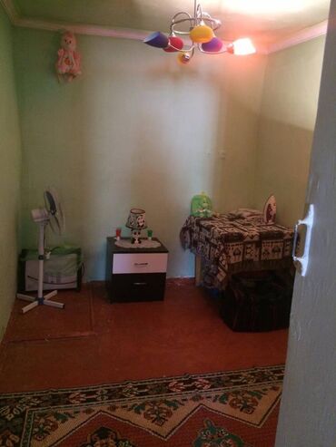 Həyət evləri və villaların satışı: 3 otaqlı, 65 kv. m, Orta təmir — 8