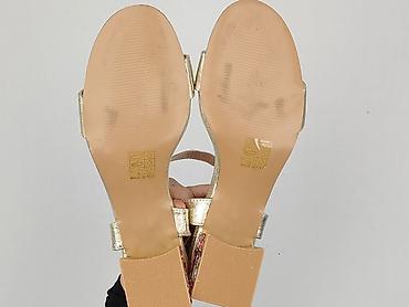 buty na platformie born2be: Sandały damskie, rozmiar 38 — 4