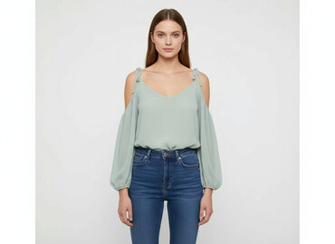 spodnie czerwone w kratę h m: H&M Divided, Жіноча блуза, розмір M