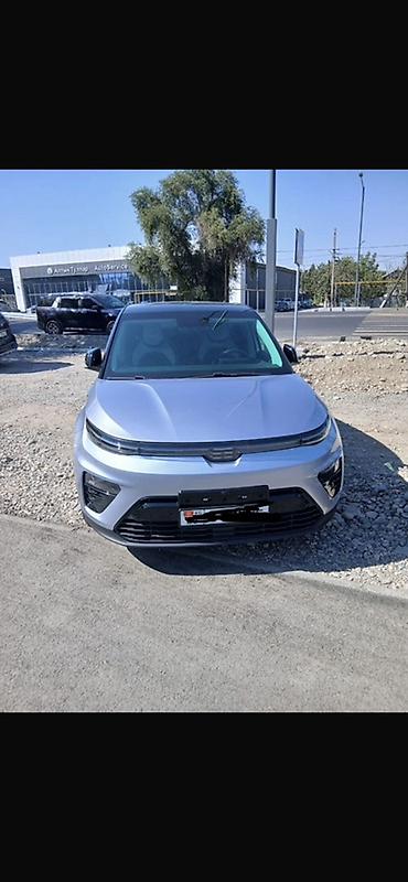корейские кроссоверы: Roewe : 2023 г., Электромобиль, Кроссовер — 5