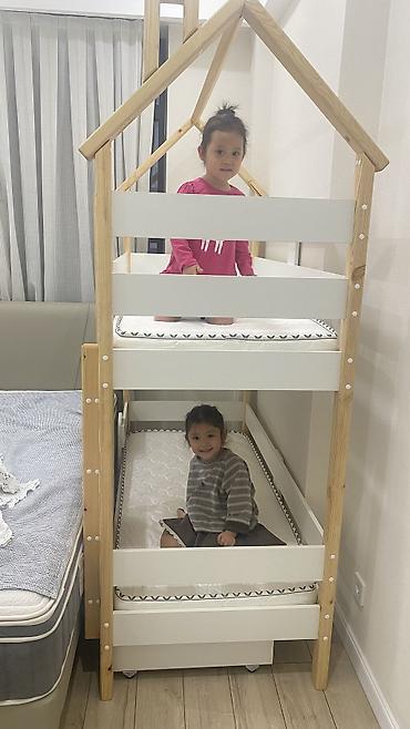 Двухъярусные детские кровати: Двуярусные кровати Качество до120кг выдерживают На заказ 3-4 дня — 15