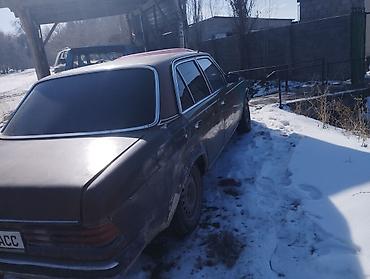 магнитола е39 штатная: Mercedes-Benz W123: 1984 г., 2.4 л, Механика, Дизель, Седан — 4