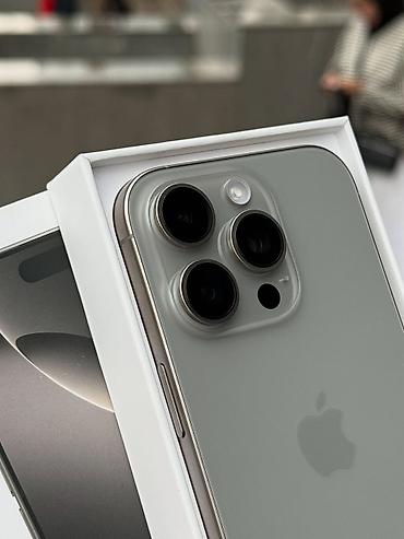 z fold 3: IPhone 16 Pro Max, 256 GB — 2