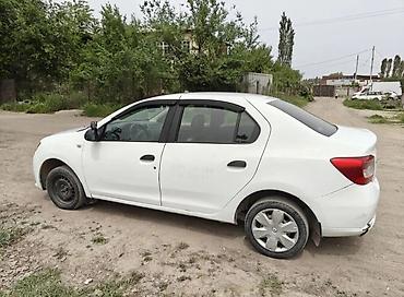 logan: Renault Logan: 2014 г., 1.6 л, Механика, Бензин, Седан — 6