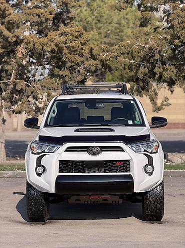 Toyota: Toyota 4Runner: 2020 г., 4 л, Автомат, Бензин, Внедорожник — 2