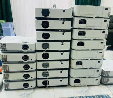 Proyektorlar: Proyektor Epson — 20