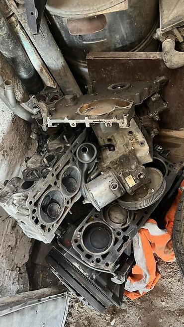 мер 211: W124
2.3 
Кому нужно запчасти — 1
