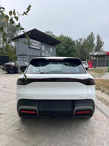 Changan: Changan Qiyuan Q05: 2026 г., Автомат, Электромобиль, Кроссовер — 4