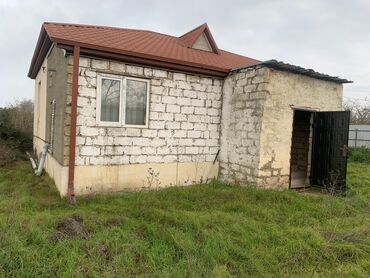 Həyət evləri və villaların satışı: Qaz, isiq, su vif her bir səraiti var Senedler tam qaydasındadı senede — 3