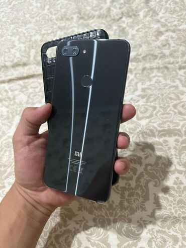 Xiaomi: Xiaomi, Mi 8 Lite, Б/у, 64 ГБ, цвет - Серебристый, 2 SIM