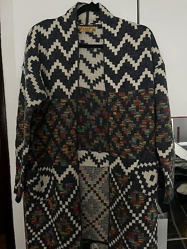 pletene pantalone: Dugački ženski pleteni kardigan bez kopčanja, brenda N&P. - Kroj — 1