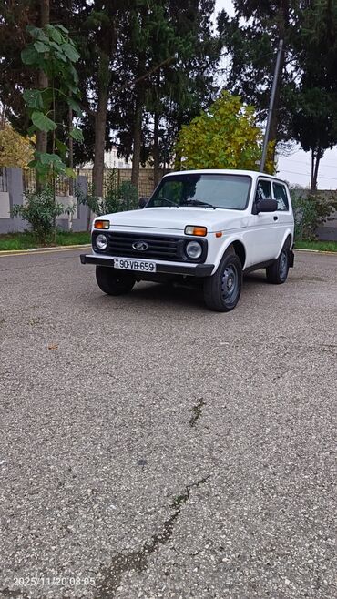 VAZ (LADA): VAZ (LADA) 4x4 Niva: 1.7 l | 2012 il 24564 km Ofrouder/SUV -da lalafo.az — 6 VAZ (LADA): VAZ (LADA) 4x4 Niva: 1.7 l | 2012 il 24564 km Ofrouder/SUV — 6