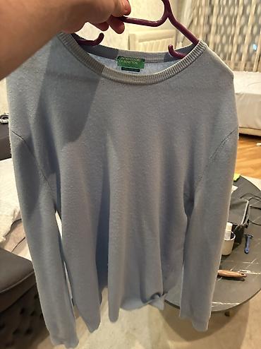 kisi godekce: Satilir colors of Benetton firmasinin yun sviteri veziyyeti yaxsidi — 1