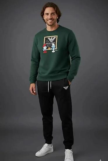 Duksevi: Muški duks sa printom – kolekcija sa Štrumpfovima Oni 5300 - Model — 8