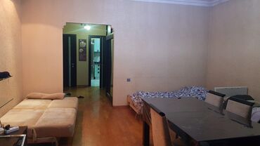 Uzunmüddətli kirayə mənzillər: Kiraye menzil verilir otağ yoldaşı kimi qalmaq telebe xanım bey ve — 25