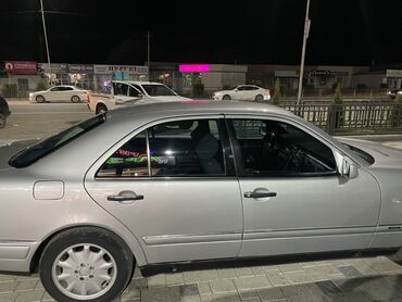 Mercedes-Benz: Mercedes-Benz E-Class: 1995 г., 3.2 л, Автомат, Бензин, Седан — 6