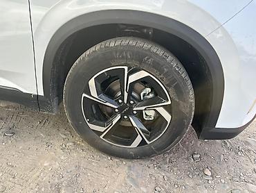 Dongfeng: Dongfeng : 2026 г., 1.5 л, Автомат, Электромобиль, Кроссовер — 5
