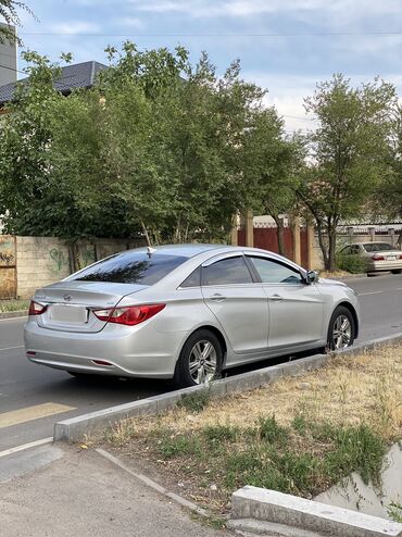 купить машину хендай солярис: Hyundai Sonata: 2014 г., 2 л, Автомат, Газ, Седан
