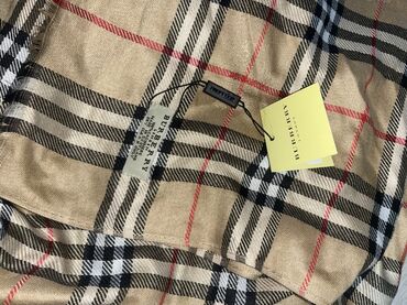 брендовые одежды: Шарф, Новый, Унисекс, цвет - Бежевый