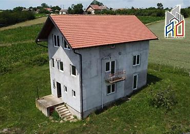 Houses for sale: NA PRODAJU! Prelepa kuća u Tularima kod Uba! Površina kuće 200m2 u — 10