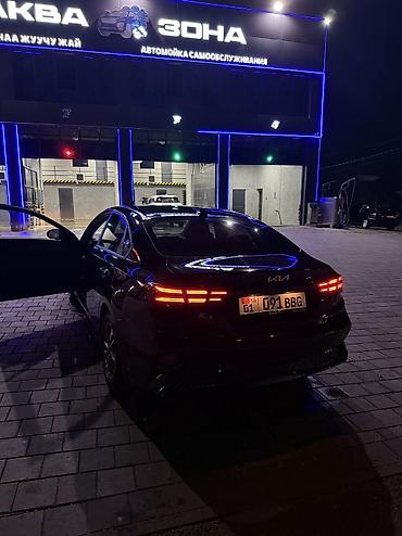Продажа авто: Kia K3: 2022 г., 1.6 л, Вариатор, Бензин, Седан — 2