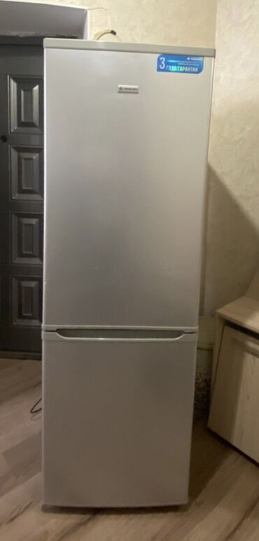 быт техника: Холодильник двухкамерный avangard 172L Все работает идеально покупался