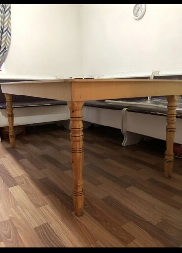 стол для кухня: Большой обеденный стол . Размеры 178 см х 100 см . Высота стандарт
