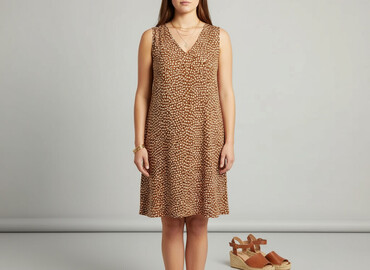 klapki brazowe lidl: Sukienka damska, rozmiar XL