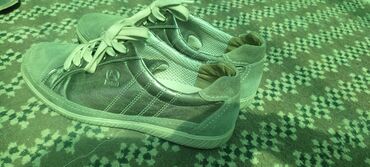 кросы: Кроссовки и спортивная обувь