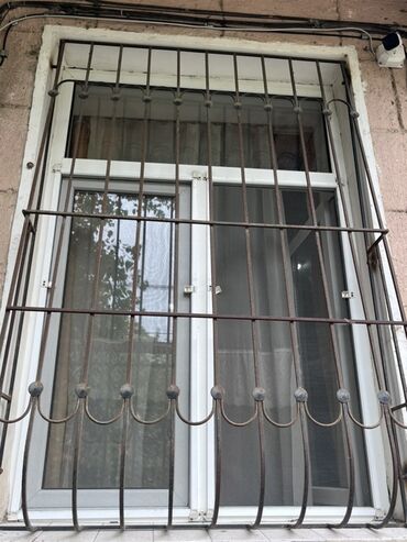 Plastik pəncərələr: İşlənmiş İki qat şüşə paketi Plastik pəncərə, Еni: 120 sm, Uzunluğu: 170 sm