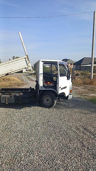 Грузовики: Грузовик, Nissan, Стандарт, 3 т, Б/у — 7