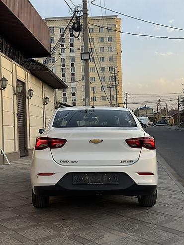 mini kooper: Chevrolet Onix: 2020 г., 1 л, Автомат, Бензин, Седан — 5