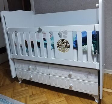 Xodunoklar: Oğlan və qız üçün, Beşik