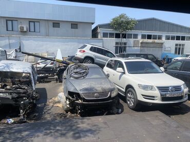 Radiatorlar: Volkswagen Passat 2 l, Benzin, 2024 il, İşlənmiş