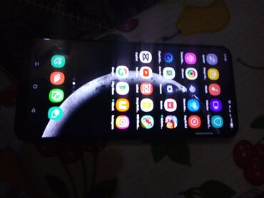 Elektronika: Xiaomi Mi6 | 128 GB | rəng - Bənövşəyi 
 | Barmaq izi, İki sim kartlı