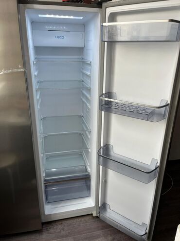 Холодильники: Холодильник Avest, Б/у, Двухкамерный, Less frost, 1 * 160 * 2