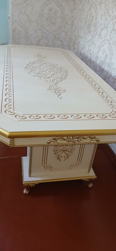 2ci el xalca: Qonaq masası, İşlənmiş, Açılmayan lalafo.az -da 2ci el xalca: Qonaq masası, İşlənmiş, Açılmayan