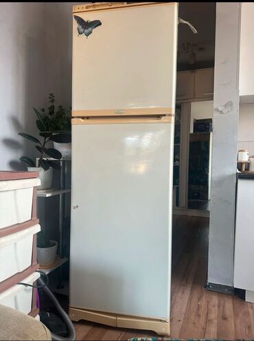 Холодильники: Холодильник Stinol, Б/у, Двухкамерный, 58 * 180 *