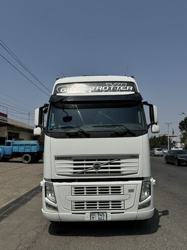 кузов на даф: Тягач, Volvo, 2013 г., Шторный