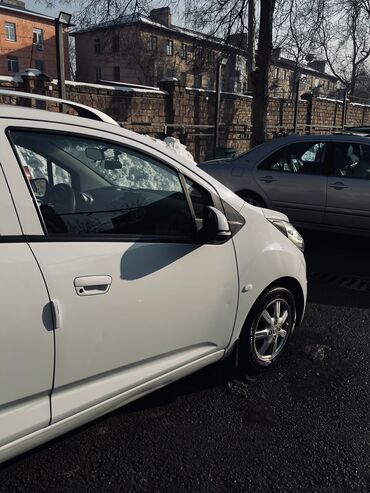 Ravon: Ravon R2: 2017 г., 1.3 л, Автомат, Бензиновая, Хэтчбэк — 6