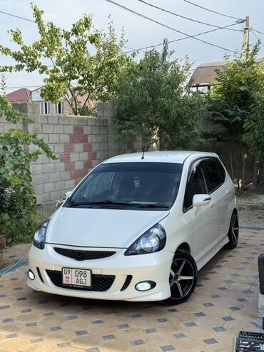 фит рамка: Honda Fit: 2002 г., 1.5 л, Вариатор, Бензин, Хетчбек