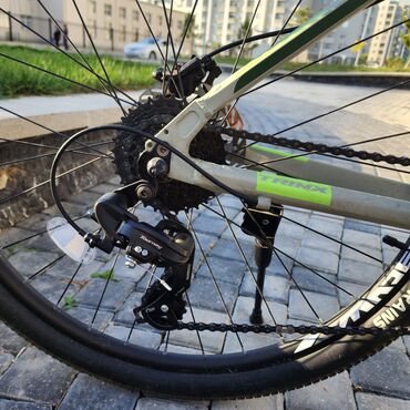 İdman velosipedləri: İşlənmiş Dağ velosipedi Trinx, 28", sürətlərin sayı: 24, Ünvandan götürmə — 8