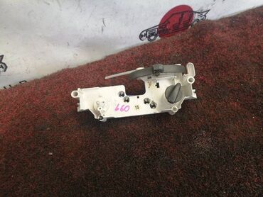 corolla runx: Пенал под климат контроль TOYOTA Fun Cargo NCP10 2NZ-FE 1 2002 (б/у)