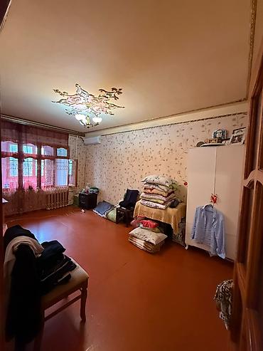 Uzunmüddətli kirayə mənzillər: Ev 3 otaǧ kupçalı xalglar dostluǧu metroya 10 dəq məsafədə məktəbə 5 — 5